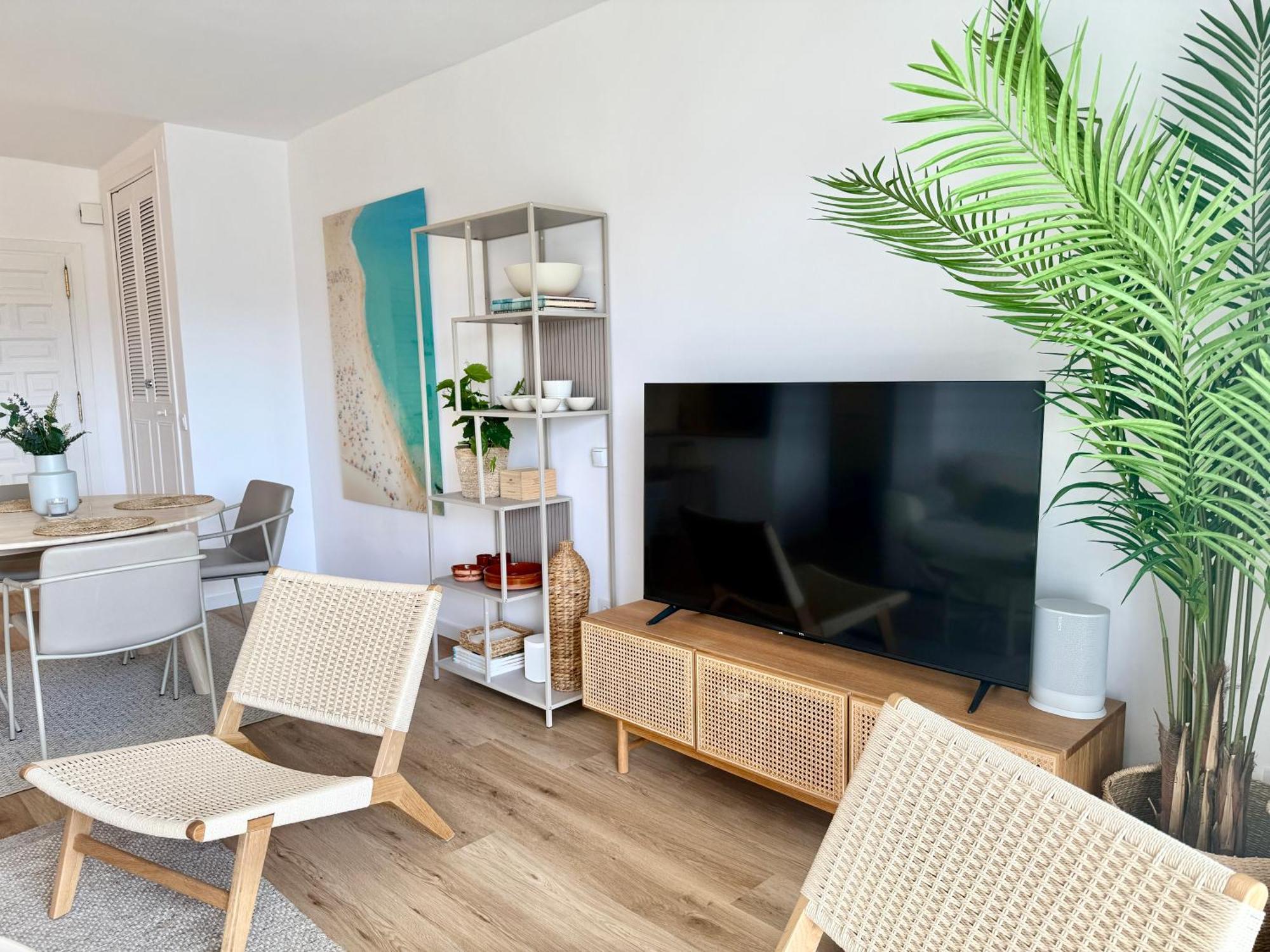 Ocean Living Puerto Banus - Eaw Homes Marbella